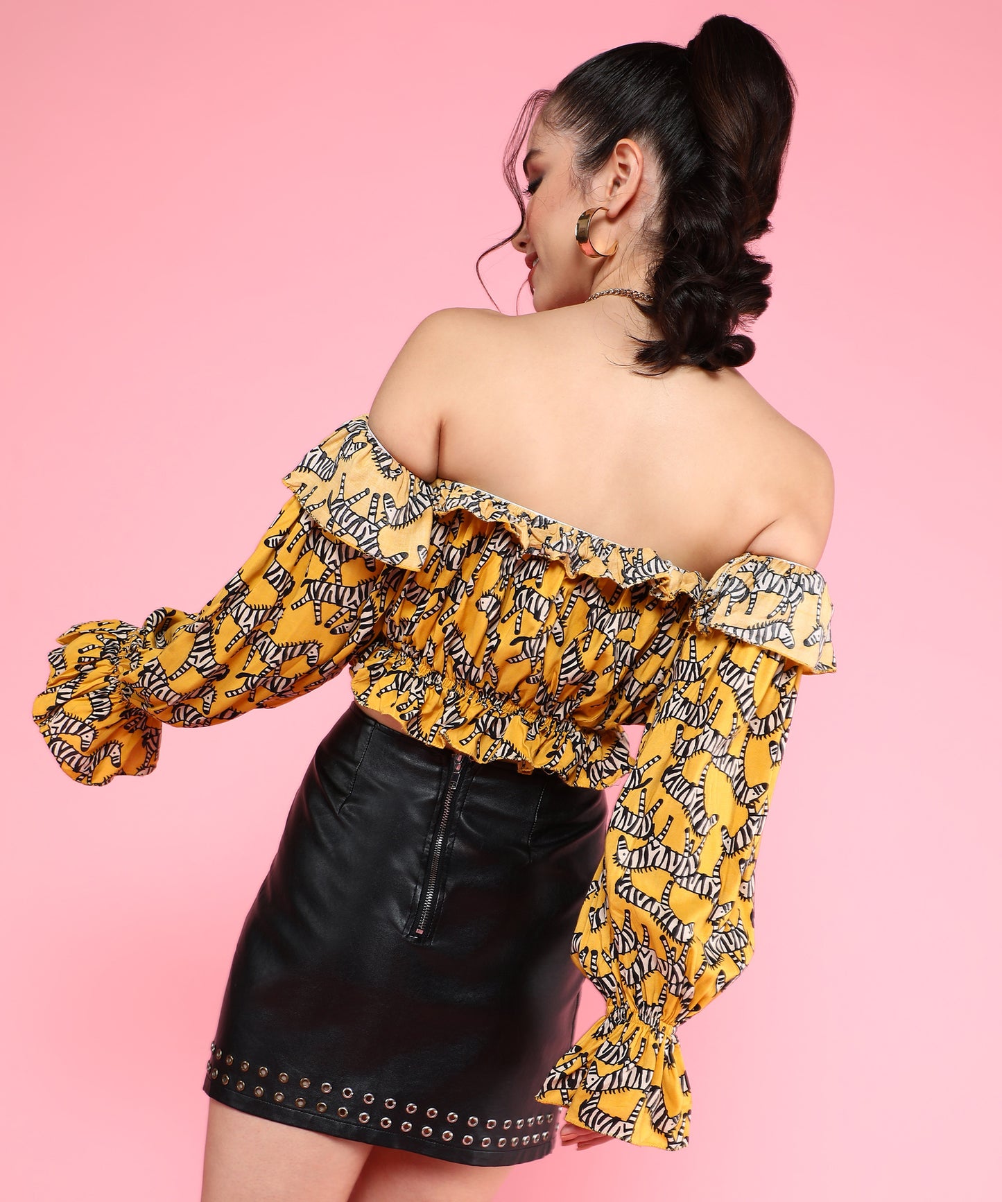 printed tube top with detachable sleeves